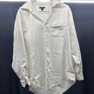 White button down dress shirt George Medium